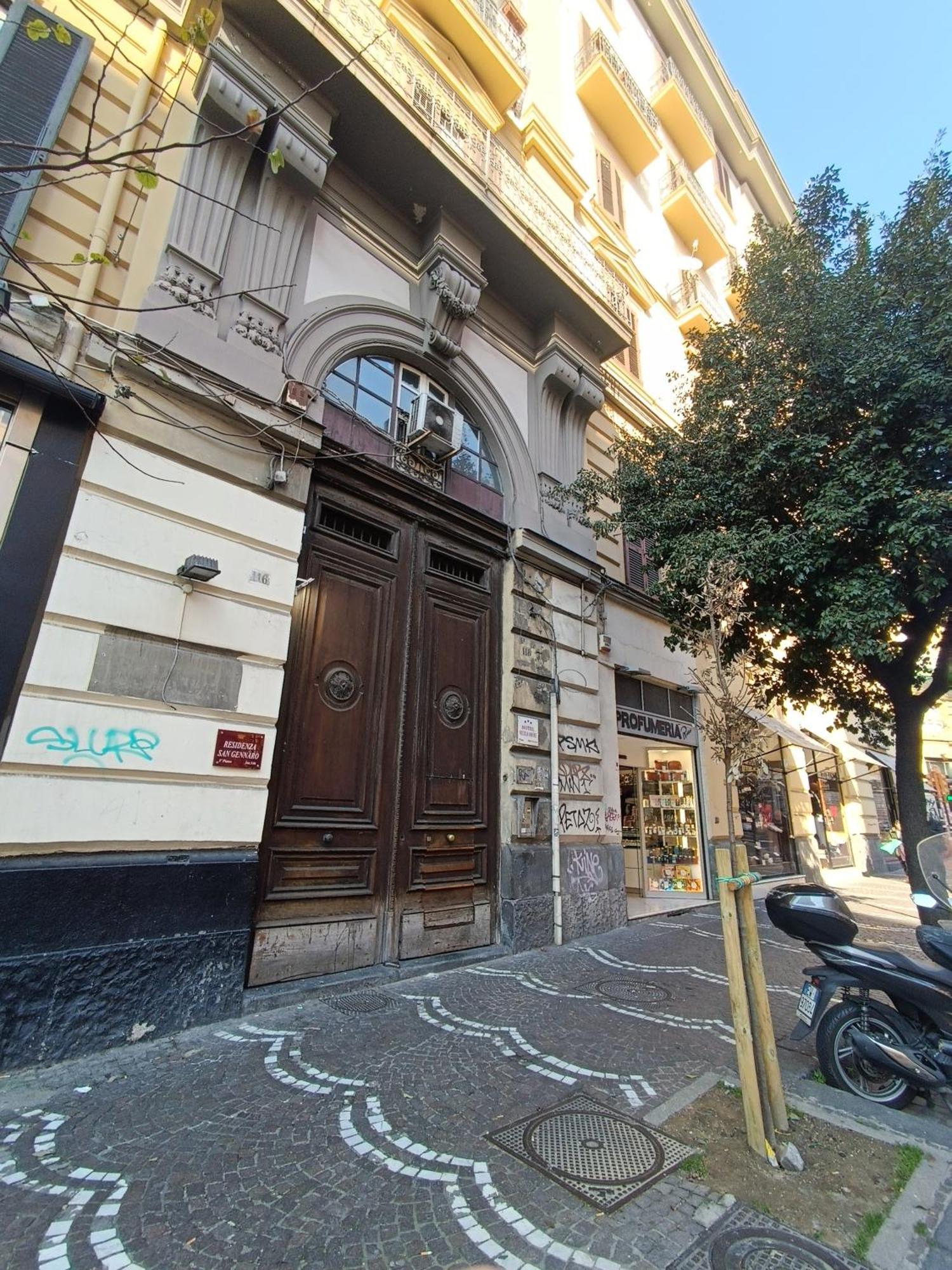 Residenza Geri - Suite And Home Napoli Centro Exterior foto